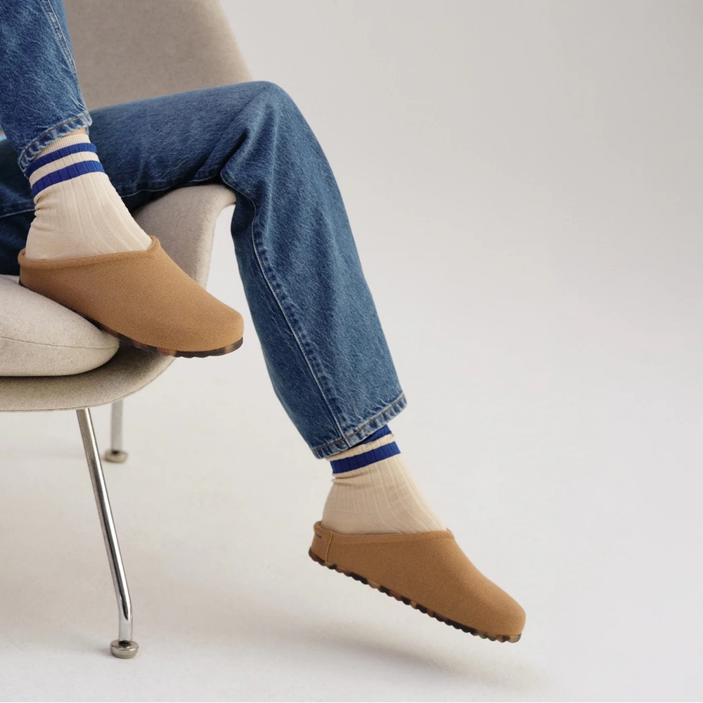 Rothy’s the casual clog in butternut size 11
